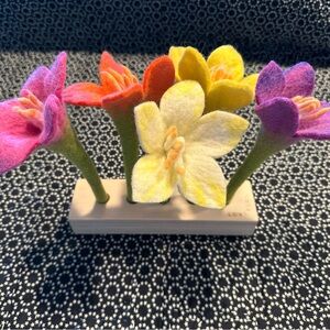 Colorful Felt Flower Set for Kids